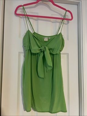 Gorgeous Green Tie-Front Spaghetti Strap 100% Silk Top